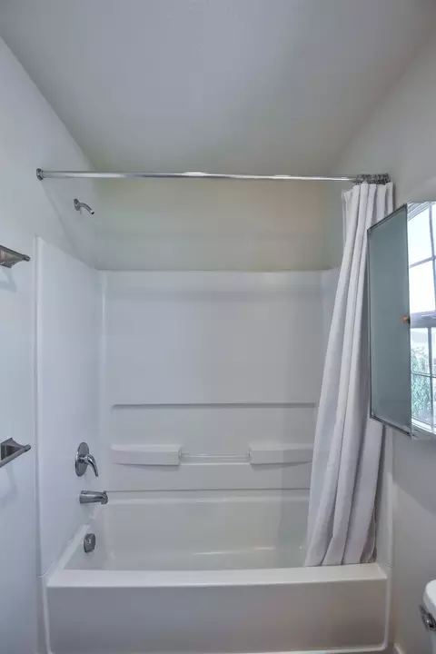 274 Florencia Pl, Davis, CA 95616 photo 9