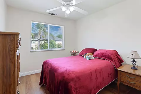 Bedroom - 4216 Keepsake Ct, Modesto, CA 95356 photo 7 of 10