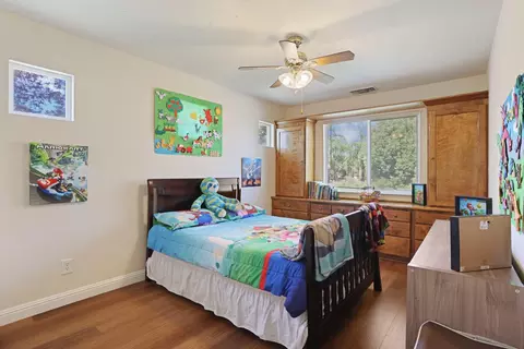 Bedroom - 4216 Keepsake Ct, Modesto, CA 95356 photo 4 of 10