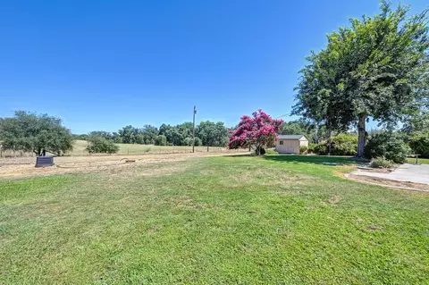 Exterior - 2791 Rustic Ln, Lincoln, CA 95648 photo 10 of 16