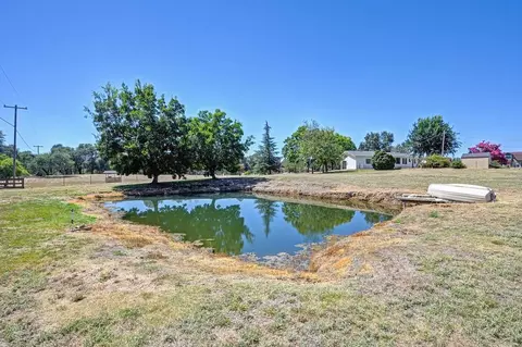 Exterior - 2791 Rustic Ln, Lincoln, CA 95648 photo 13 of 16