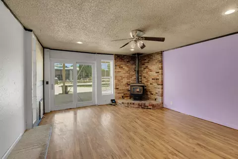 Living - 4010 Cedar St, Rocklin, CA 95677 photo 4 of 8