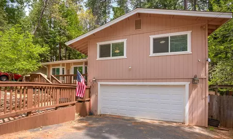 5701 Columbine Way, Pollock Pines, CA 95726