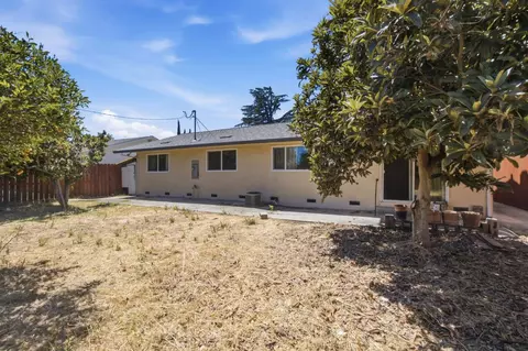 958 E Yorkshire Dr, Stockton, CA 95207 photo 19