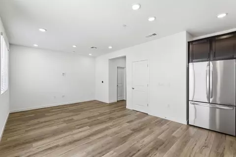 Living - 1288 Leonhardt Loop, Lincoln, CA 95648 photo 1 of 1