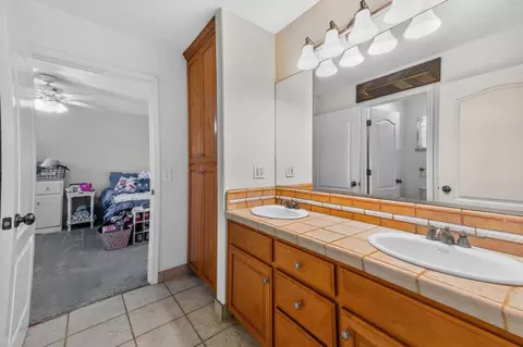 21286 E Meza Ln, Linden, CA 95236 photo 21
