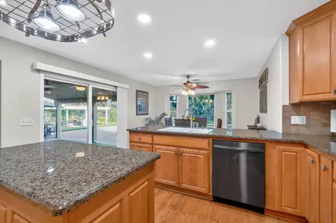 21286 E Meza Ln, Linden, CA 95236 photo 7