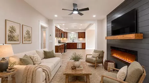 Living - 227 Walden St, Modesto, CA 95354 photo 8 of 10