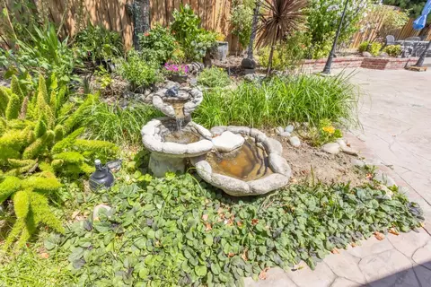 Exterior - 3366 Nadine St, Carmichael, CA 95608 photo 5 of 8