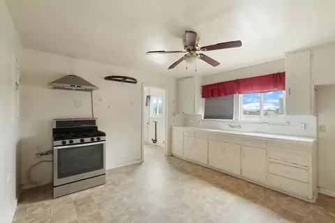 4614 E Armstrong Rd, Lodi, CA 95240 photo 68