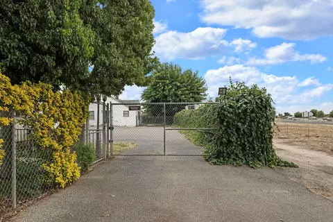 4614 E Armstrong Rd, Lodi, CA 95240 photo 59
