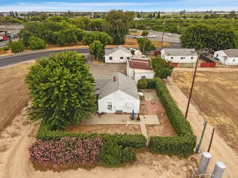 4614 E Armstrong Rd, Lodi, CA 95240 photo 18