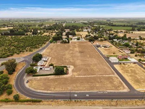 4614 E Armstrong Rd, Lodi, CA 95240 photo 92