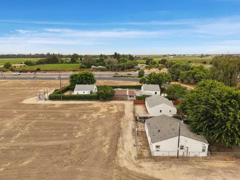 4614 E Armstrong Rd, Lodi, CA 95240 photo 6