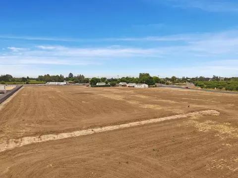 4614 E Armstrong Rd, Lodi, CA 95240 photo 23