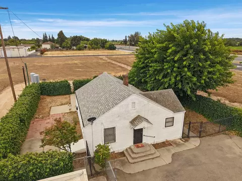 4614 E Armstrong Rd, Lodi, CA 95240 photo 16
