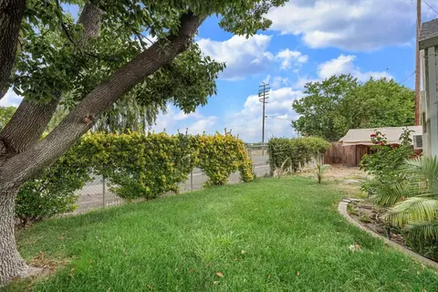 4614 E Armstrong Rd, Lodi, CA 95240 photo 53