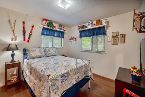 Bedroom - 7084 Pine Cone Dr, Pollock Pines, CA 95726 photo 1 of 4