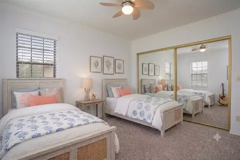 Bedroom - 454 Hilltop Estates Dr #A-7, Copperopolis, CA 95228 photo 4 of 4
