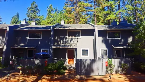 15287 Kingsbury Cir, Grass Valley, CA 95949