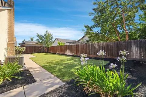 Exterior - 232 Ruess, Ripon, CA 95366 photo 4 of 7