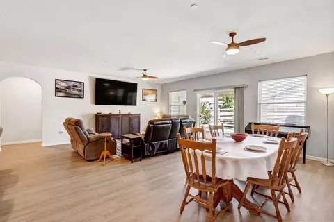 Dining - 327 Manor Dr, Ione, CA 95640 photo 2 of 5