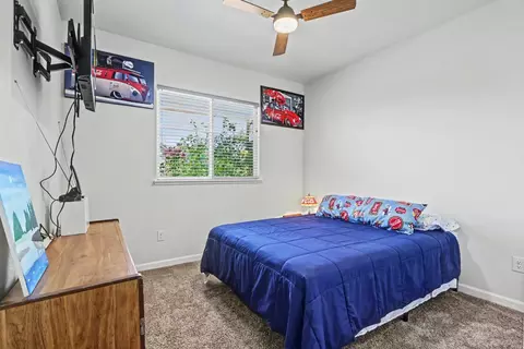 Bedroom - 327 Manor Dr, Ione, CA 95640 photo 6 of 8