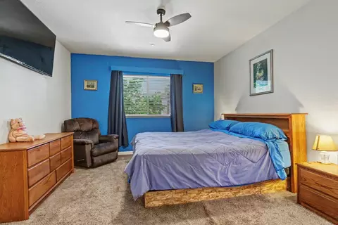 Bedroom - 327 Manor Dr, Ione, CA 95640 photo 1 of 8