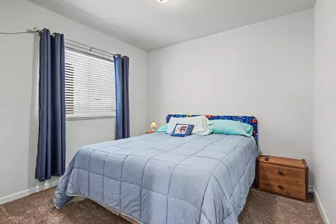 Bedroom - 327 Manor Dr, Ione, CA 95640 photo 4 of 8