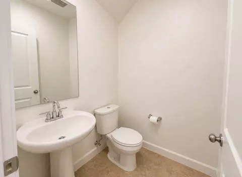913 Puma St, Rocklin, CA 95765 photo 8