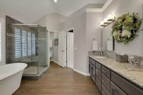 Bath - 8028 Butte Ave, Sutter, CA 95982 photo 4 of 9