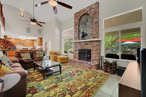 Living - 8028 Butte Ave, Sutter, CA 95982 photo 4 of 5