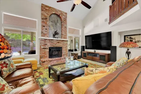 Living - 8028 Butte Ave, Sutter, CA 95982 photo 3 of 5
