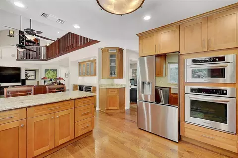 Kitchen - 8028 Butte Ave, Sutter, CA 95982 photo 4 of 5