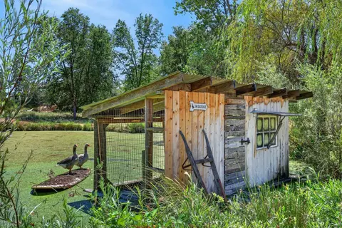 2640 Mohammed Ln, Newcastle, CA 95658