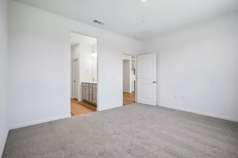2604 Red Tail Hawk Rd, Modesto, CA 95357 photo 18