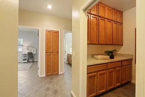 Entry Way - 22579 S Austin Rd, Ripon, CA 95366 photo 1 of 2