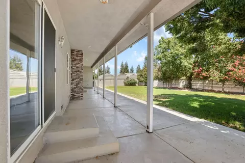Exterior - 22579 S Austin Rd, Ripon, CA 95366 photo 9 of 17