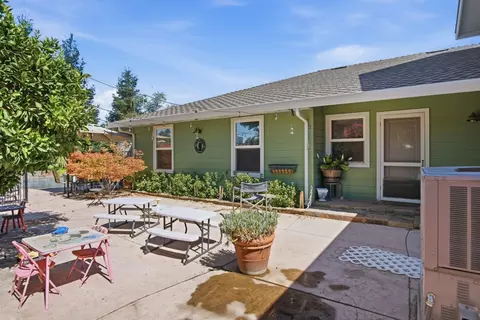 Exterior - 2081 Drew Ave, Turlock, CA 95382 photo 7 of 11