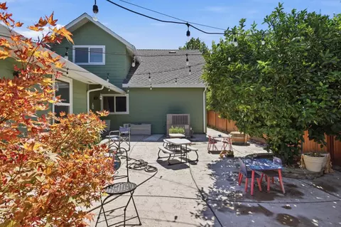 Exterior - 2081 Drew Ave, Turlock, CA 95382 photo 6 of 11