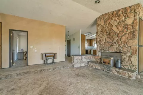Living - 2020 Adobe Trl, Placerville, CA 95667 photo 2 of 6
