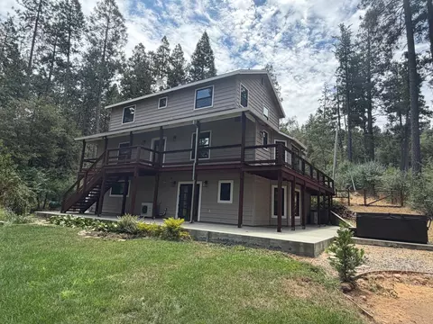 4466 Foster Ct, Murphys, CA 95247 photo 2
