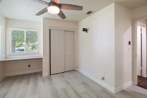 Bedroom - 462 Chablis Way, Manteca, CA 95337 photo 2 of 3