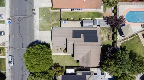 View/Area - 462 Chablis Way, Manteca, CA 95337 photo 1 of 6