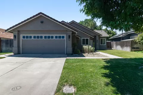 Exterior - 462 Chablis Way, Manteca, CA 95337 photo 10 of 10