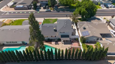 View/Area - 924 Alpine Ave, Manteca, CA 95336 photo 9 of 14