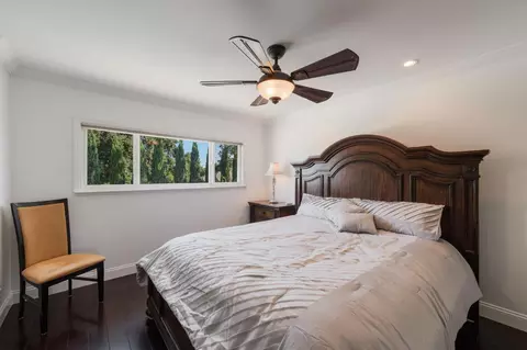Bedroom - 924 Alpine Ave, Manteca, CA 95336 photo 3 of 8