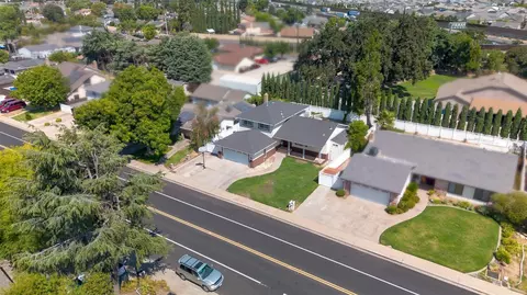 View/Area - 924 Alpine Ave, Manteca, CA 95336 photo 5 of 14