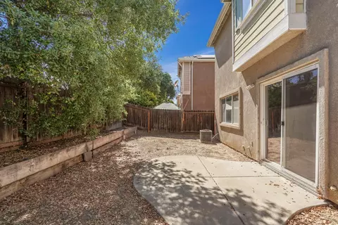 Exterior - 1906 Calaveras Ct, Tracy, CA 95377 photo 5 of 7