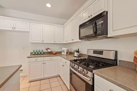 Kitchen - 1906 Calaveras Ct, Tracy, CA 95377 photo 3 of 5